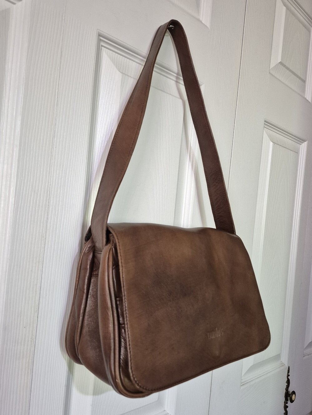 Danilos Honduras Leather Shoulder Bag With Green Paisley Interior